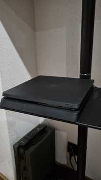 PlayStation 4 slim 1tb, kierownica, 2 pady i gry