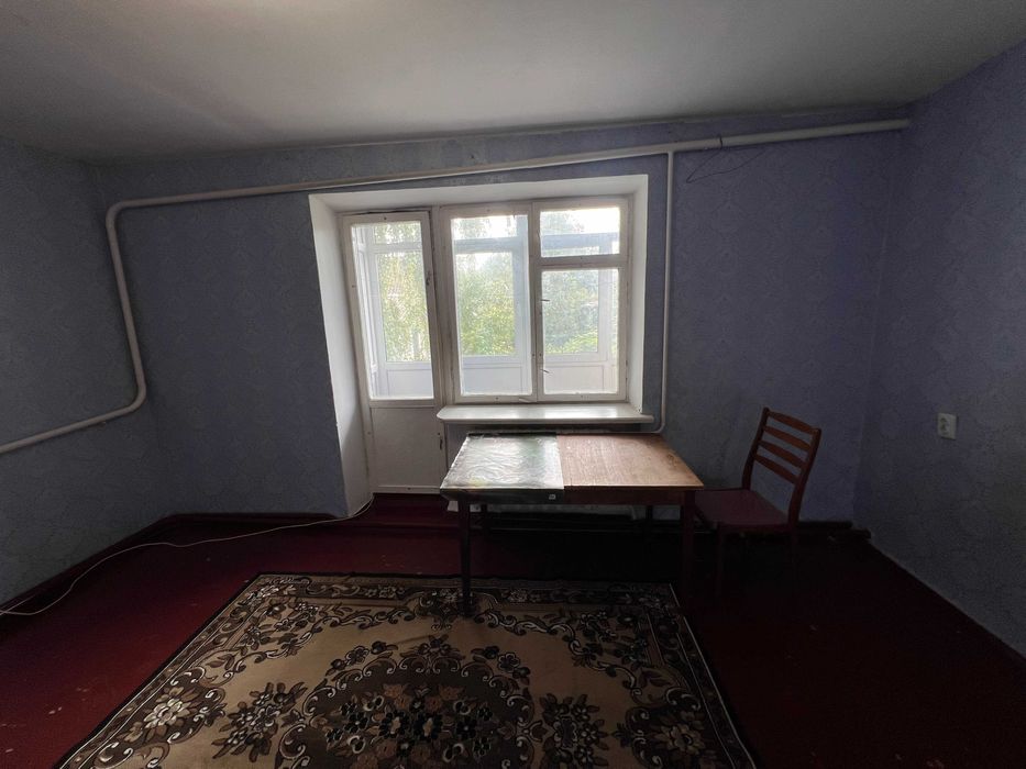 Продається двокімнатна квартира, в м. Сквира.