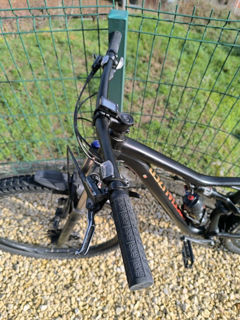 Specialized Camber M 29