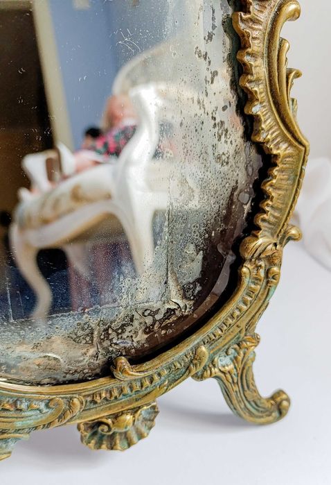 Espelho de Mesa em Latão