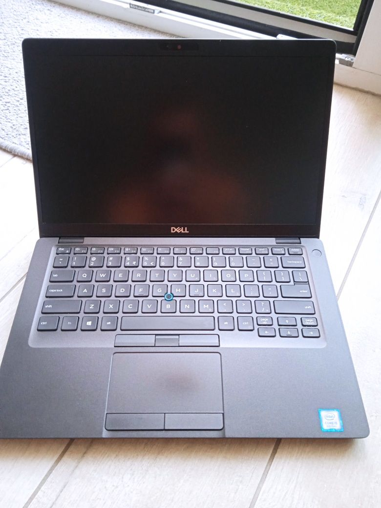 Dell Latitude 5400 i5 8gen