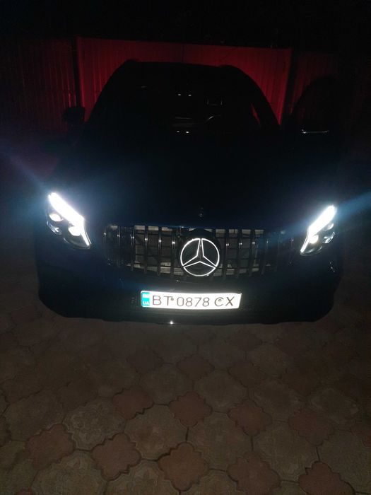 Продам машину glc 300