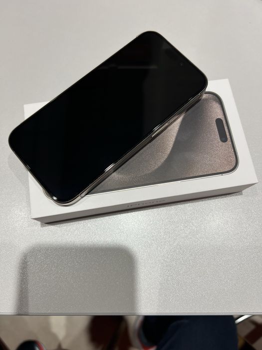 IPhone 15 pro 128gb Natural Titanium