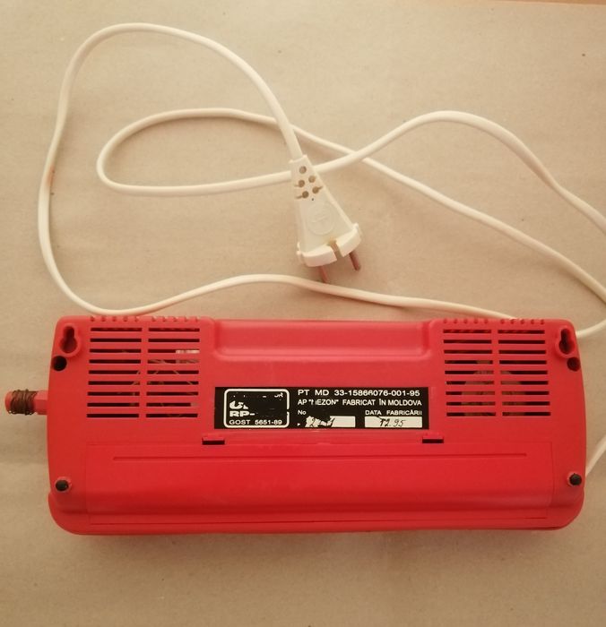 Радіоприймач Unda,радиоприёмник,радио,радіо ссср