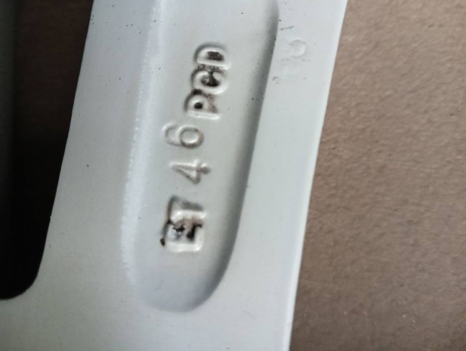 SPRZEDAM koła na felgach aluminiowych