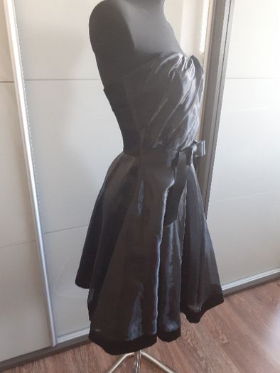 Nowa, czarna sukienka rozmiar M