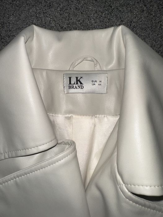 Косуха LK brand бежевого кольору
