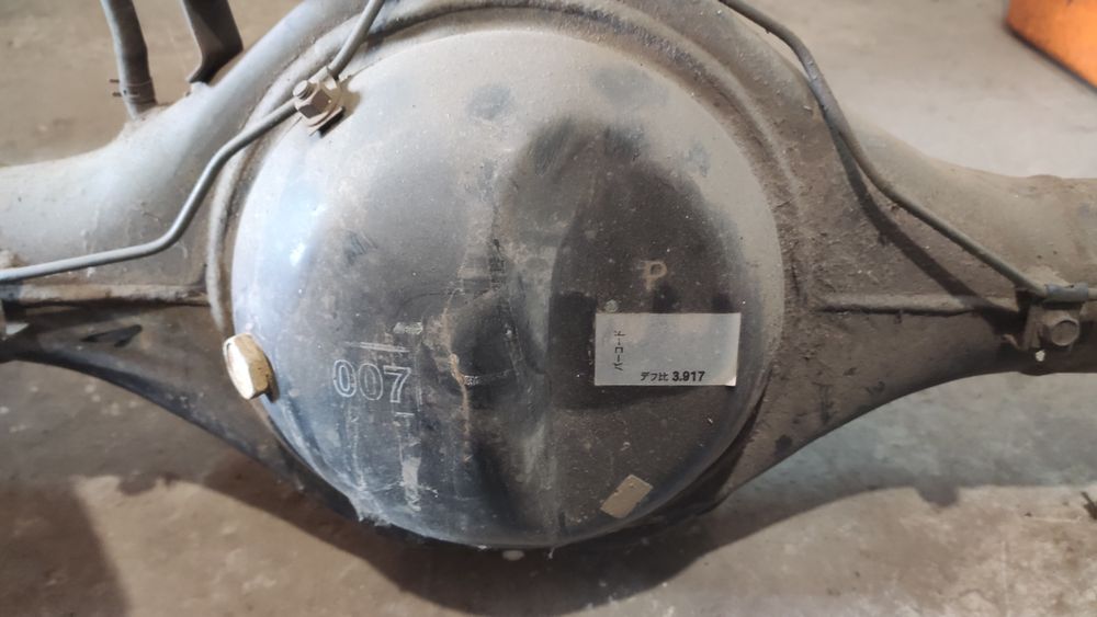 Задній міст 2011 рік на Mitsubishi l200