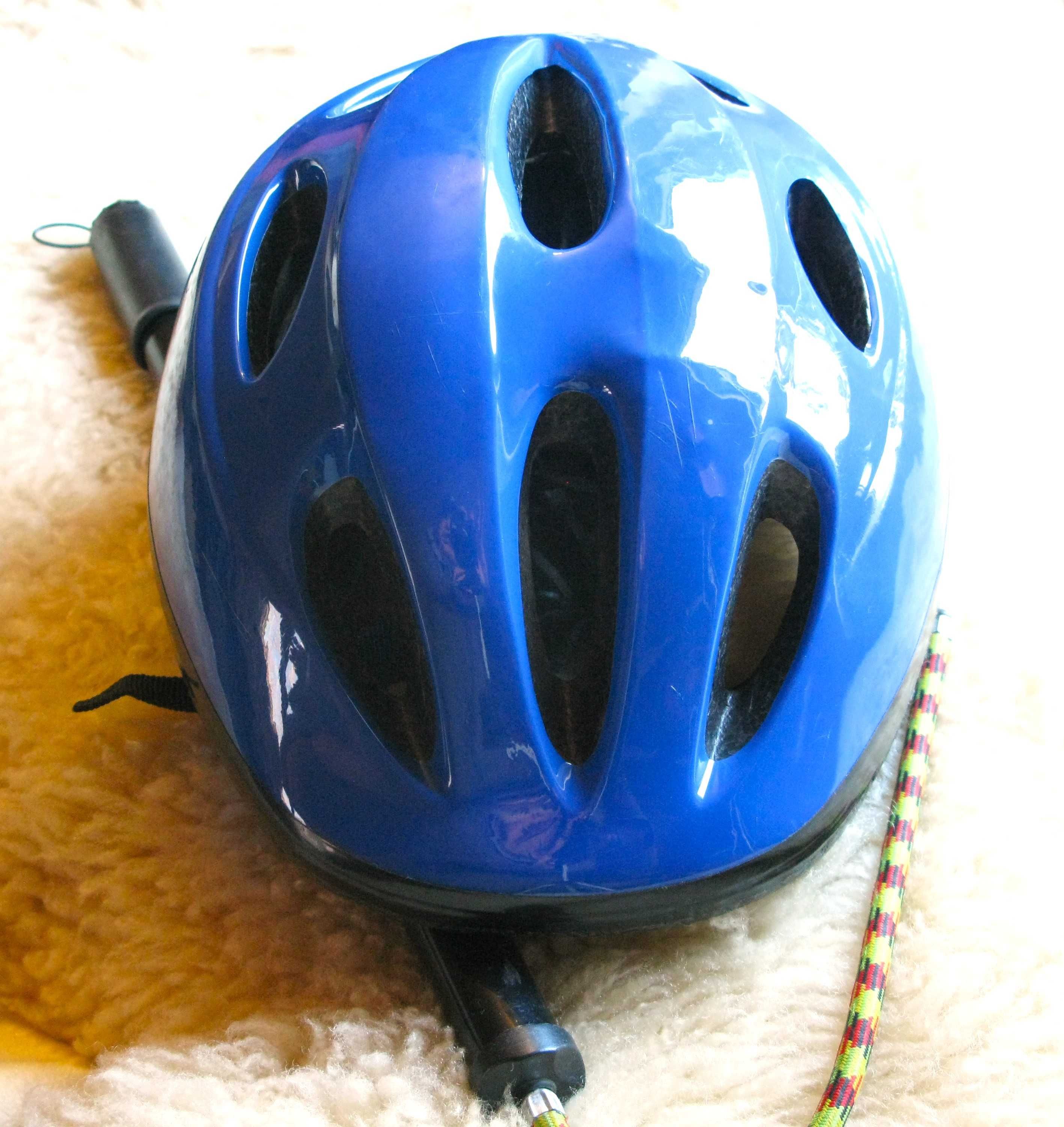 Детский велосипедный шлем.