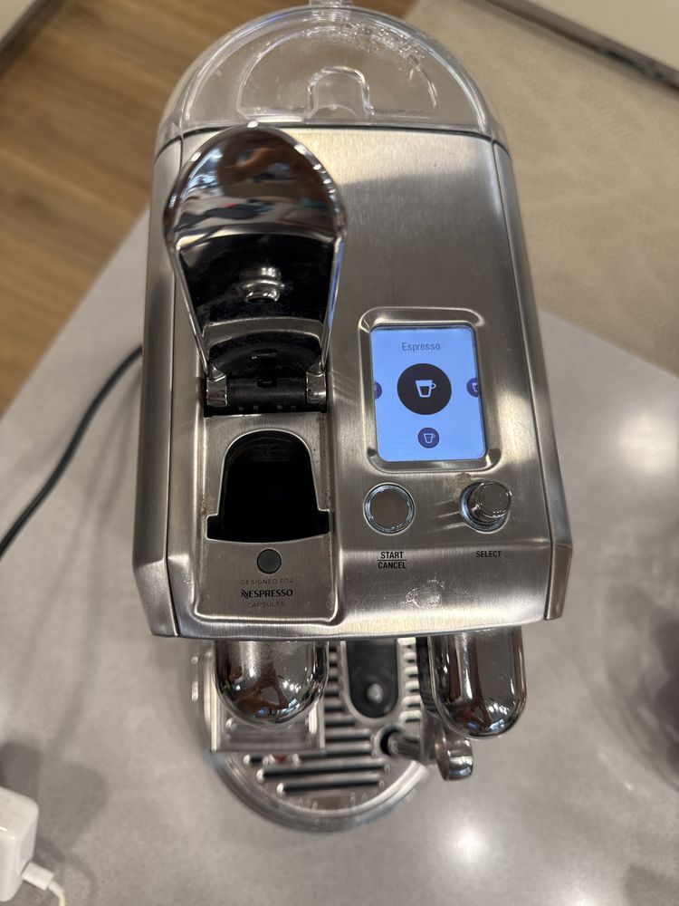 Maquina de cafe Nespresso