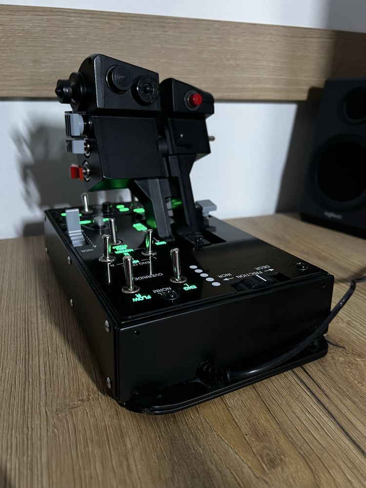 Thrustmaster Warthog zestaw joystick i przepustnica OKAZJA!