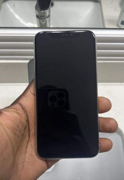 Iphone 11 pro max novinho