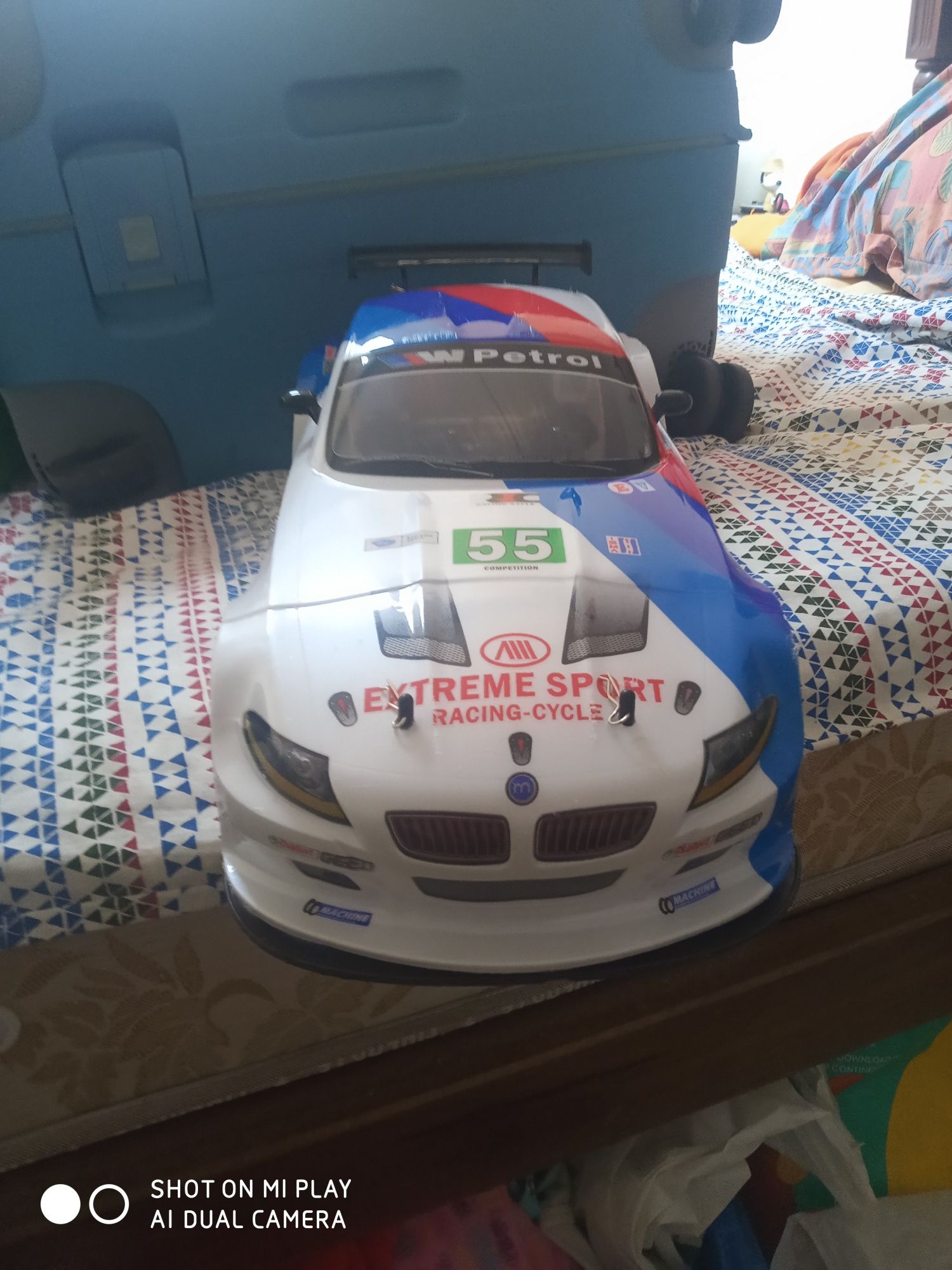 Carro RC m4 telecomandado a bateria/70km