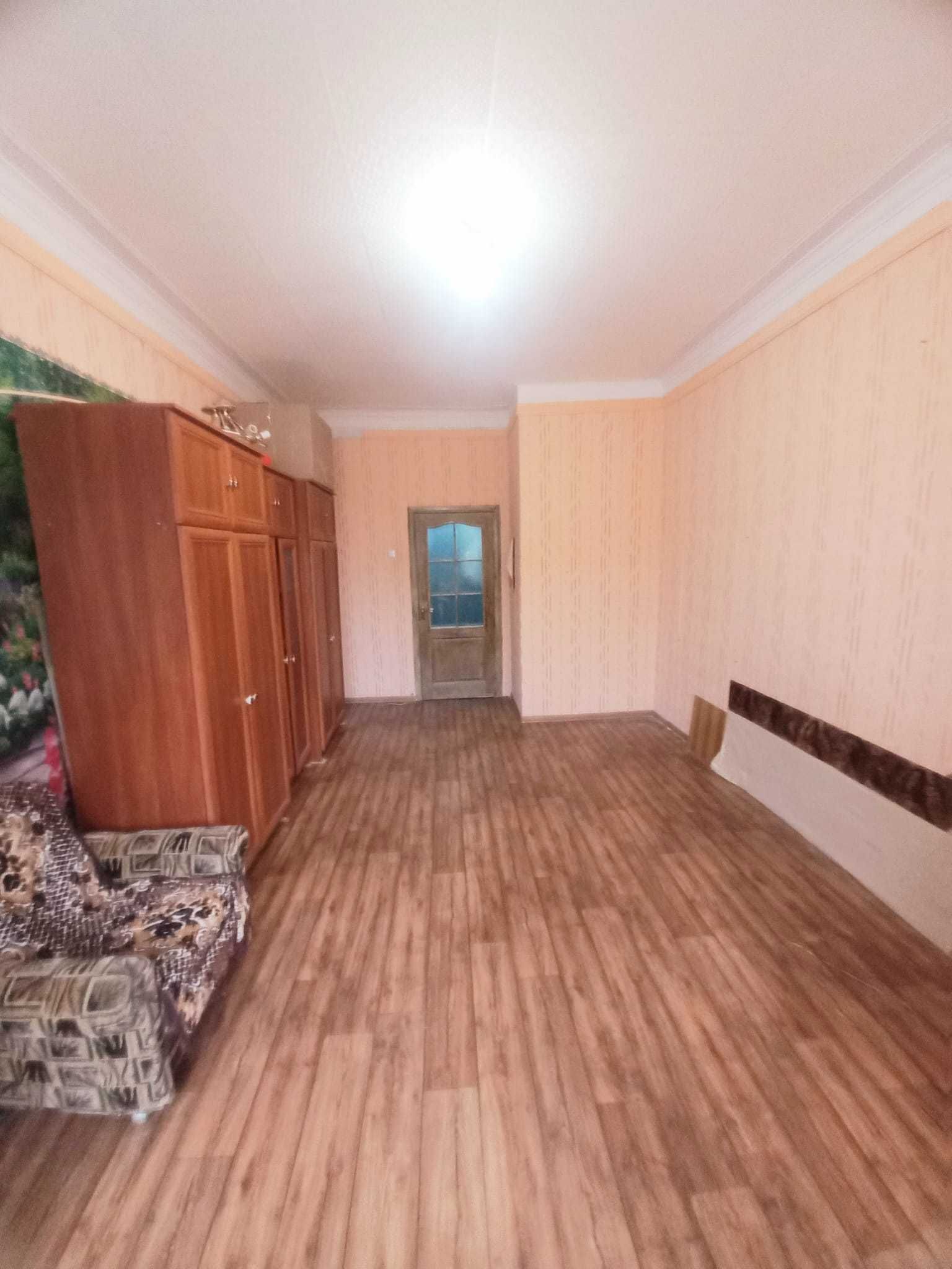 Продам 2-ух комн квартиру