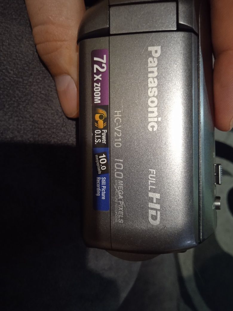 Видеокамера Panasonik