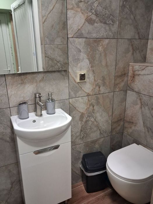 Апартаменти 2025 для 2-4 осіб