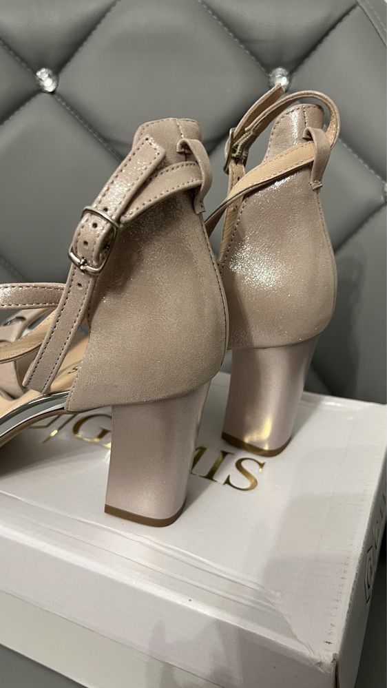 Buty Gamis 40 skóra naturalna błyszczące z kamienie kryształy sandały