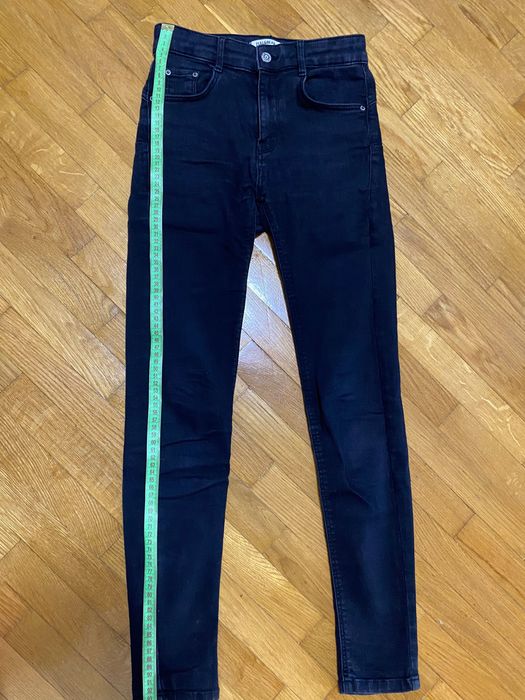 Джинсы для девочки pull&bear(пул&бир)чёрные