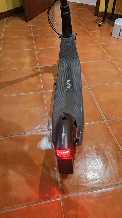 Trotinete Elétrica Segway Ninebot KickScooter