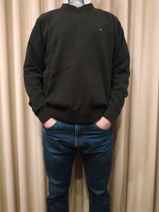 Oryginalny granatowy sweter męski Tommy Hilfiger rozmiar L
