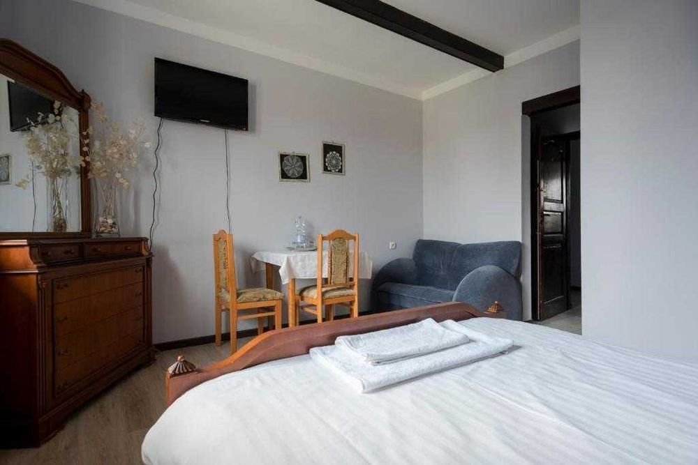 2-х местная комната Варшава Говорим по-русски UA VIP Хостел Hostel