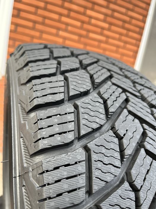 Зимові Шини 2022рік R16 205/55 Michelin X-Ice Snow Канада