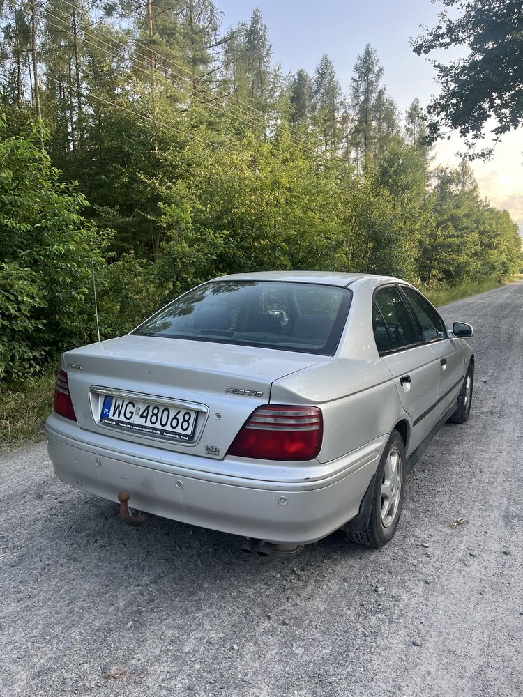 Honda Accord VI 1.8 lpg hak