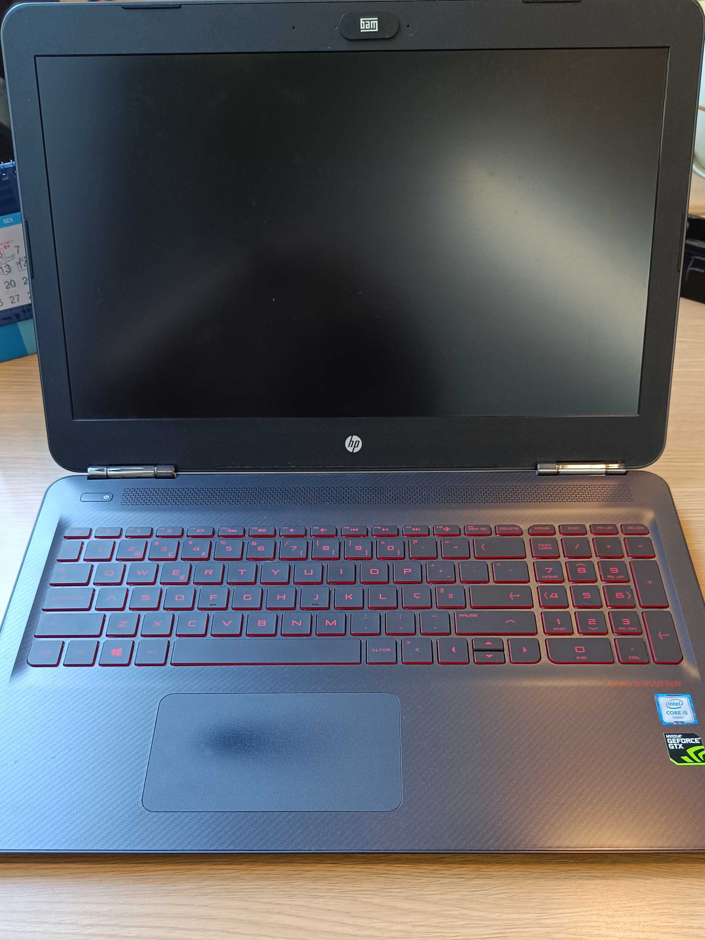 Portátil OMEN da HP - 15-ax004np