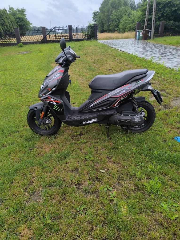 Skuter malagutti f12