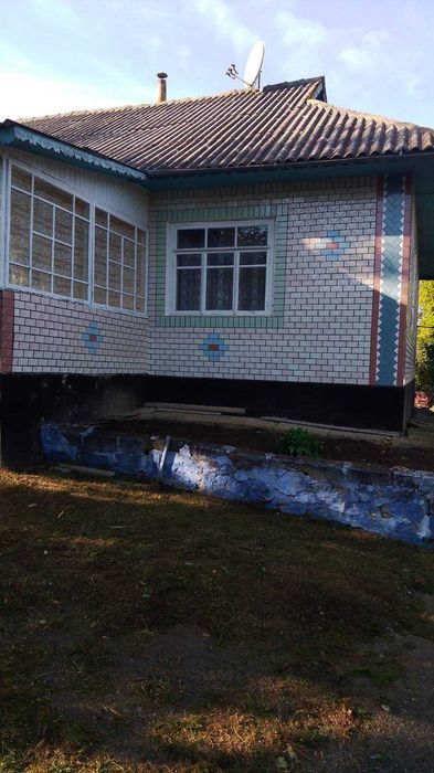Продам будинок, с. Куча. ділянка 50 ст.
