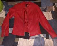 Кожаная куртка красная