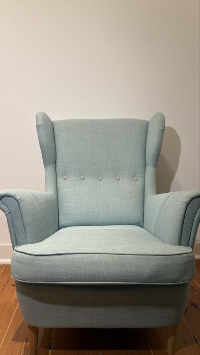 Cadeirão Ikea, cor verde água
