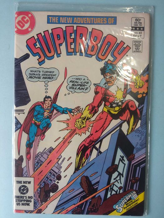 8 Comics da DC Superboy / Suicide Squad com plastic bag