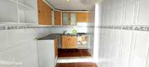 Moradia para remodelar com espaço exterior