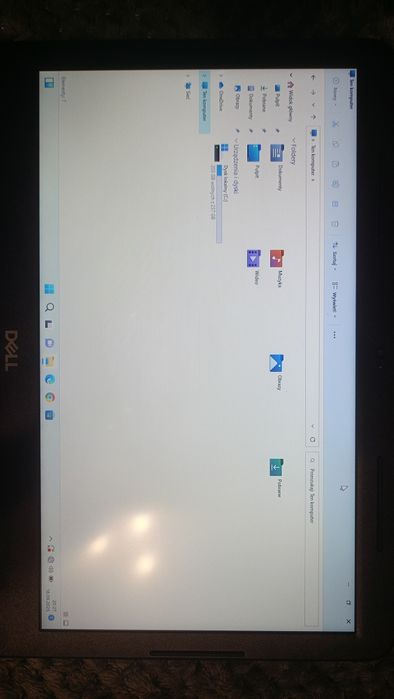 Sprzedam laptop 13,3” Intel Core i3 / 16GB RAM / SSD 256GB