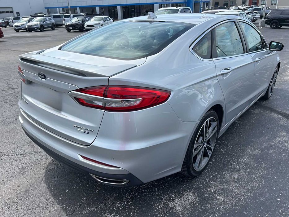 Ford Fusion      2019