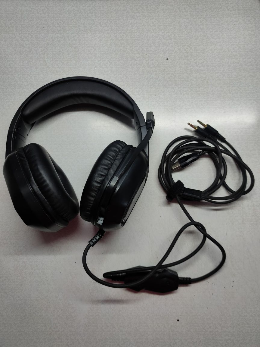 Продам игровые наушники cyberpunk cp-077 с подсветкой и микрофоном