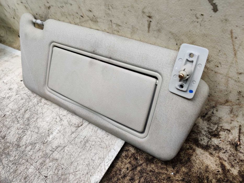 Mercedes E-Klasa W210 E240 Osłona Przeciwsłoneczna Prawa Pasażera