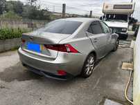 IS 300H Lexus nacional