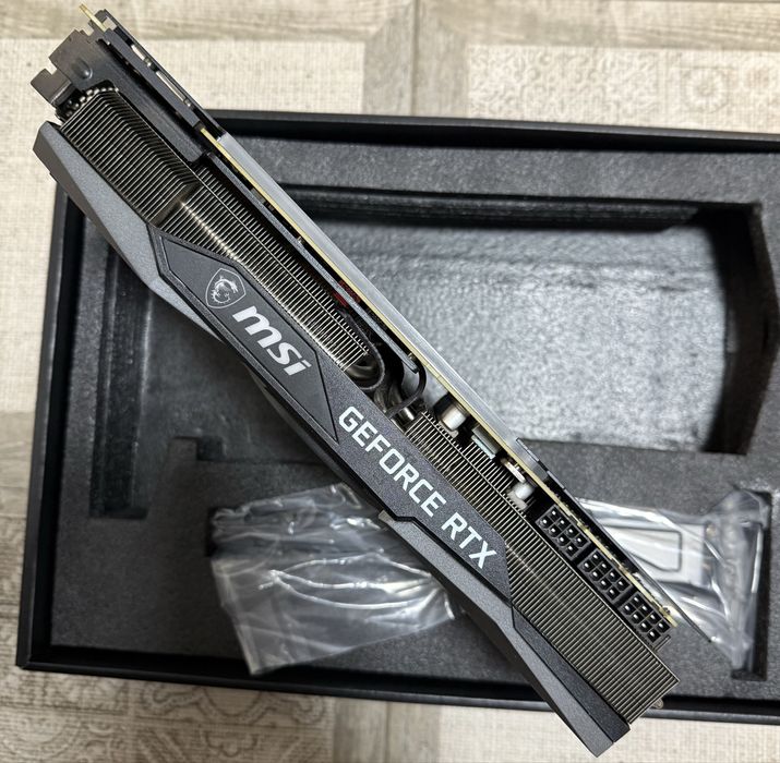 RTX 3090. MSI. Gaming trio. 24GB