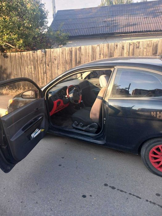 продам Hyundai Accent механика