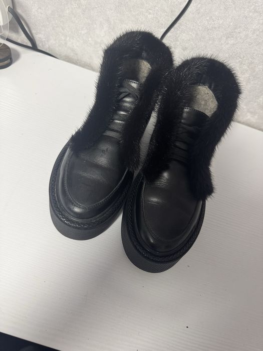 Зимові лофери з хутром норки