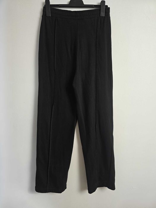 Czarne dresy Collusion