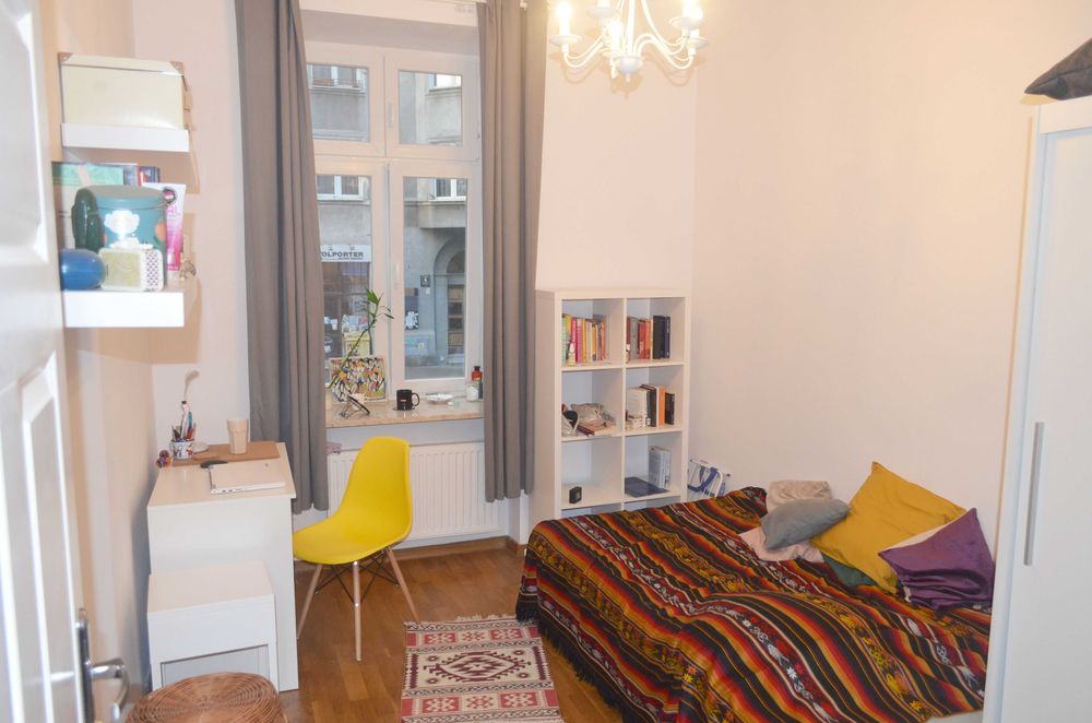 Pokój na  Powiślu, centrum. Room in  Powiśle, City Center