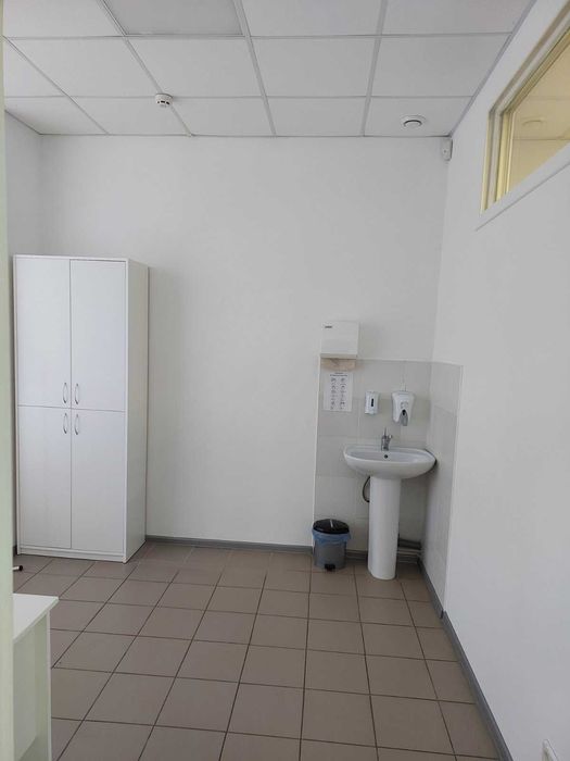 Продаж комерційного приміщення 113,2 кв.м. по вул. Ю.Матвійчука