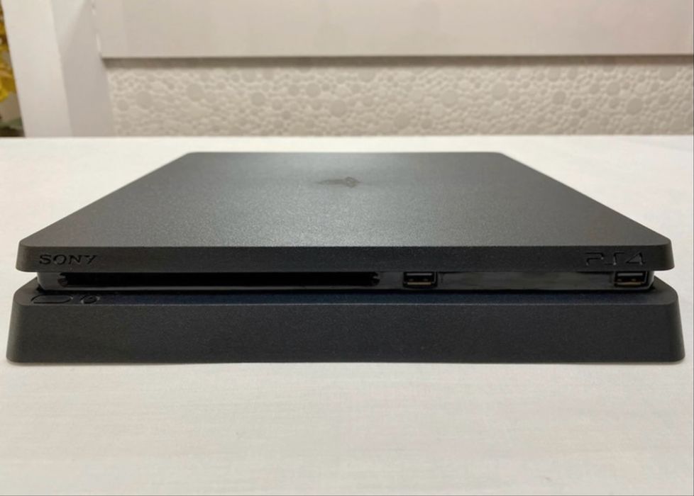 PlayStation 4 Slim PS4 Novo 1TB + Comando + Jogo GTA V