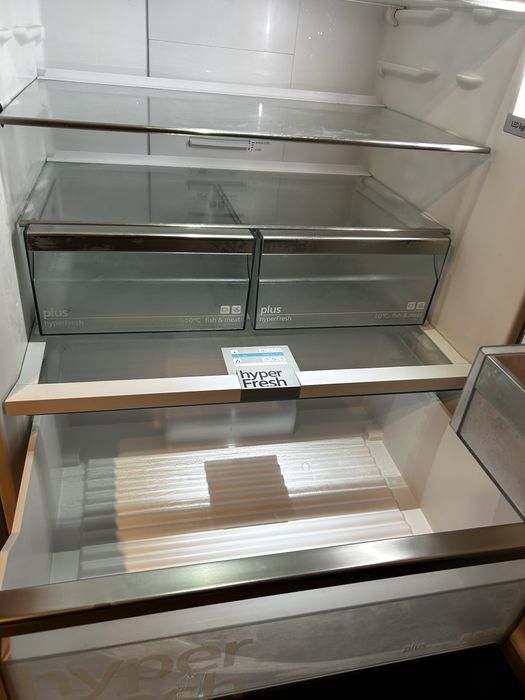 lodówka Siemens kg49nai31 srebrna