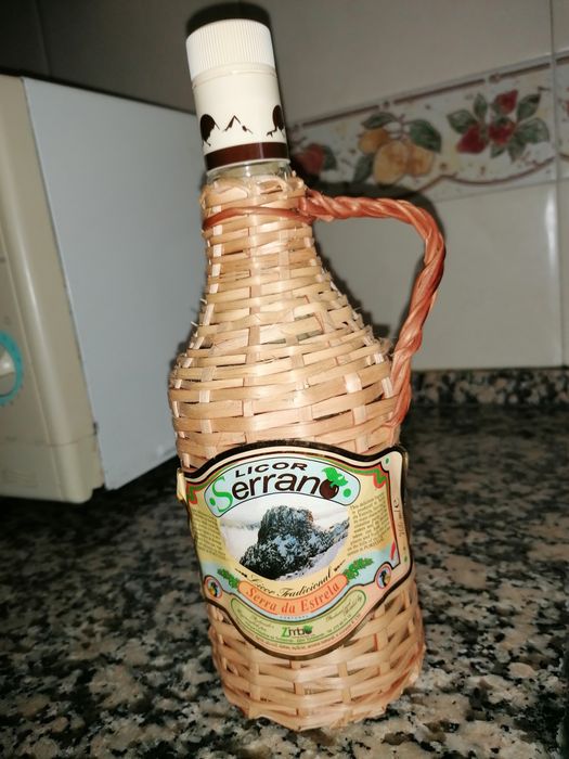 Licor Serrano Zimbro