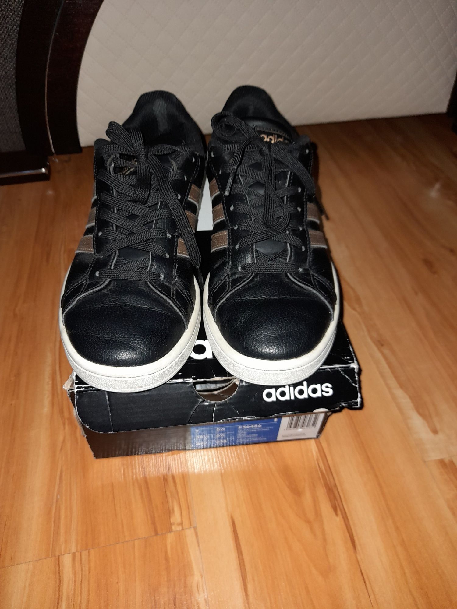 Buty sportowe Adidas Grand Court damskie rozmiar 38 2/3