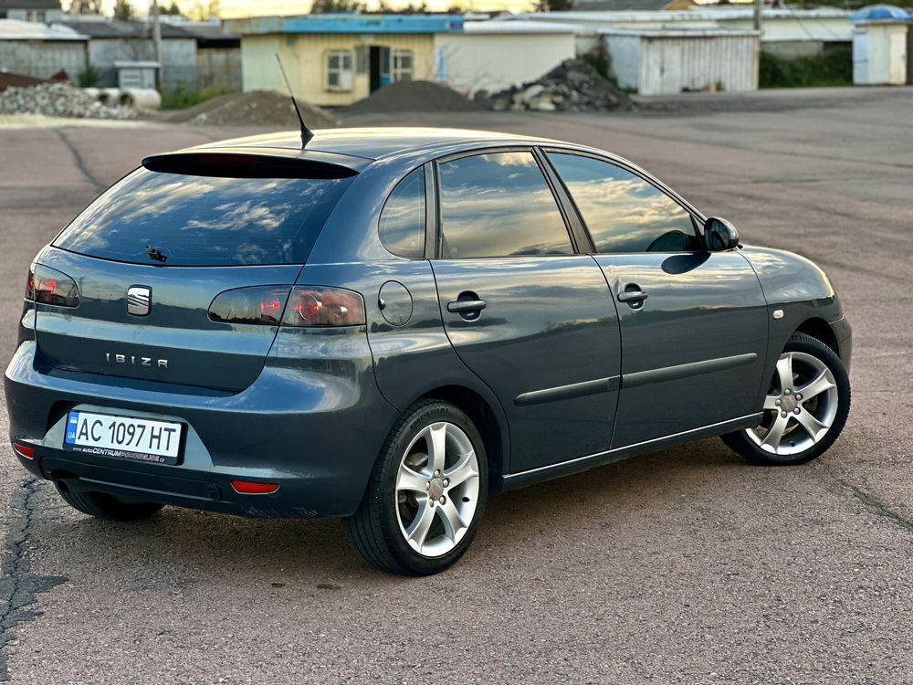 Seat Ibiza 1.4 газ/бенз